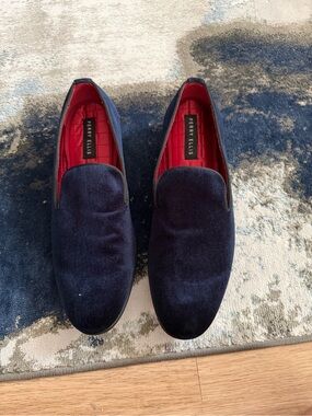 Perry Ellis Navy Velvet Slip-On Loafers with Red Lining